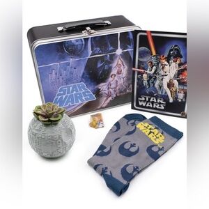 Star Wars x Culturefly - Commemorative Edition Lunchbox Collector’s Tin/ BNIB 💫